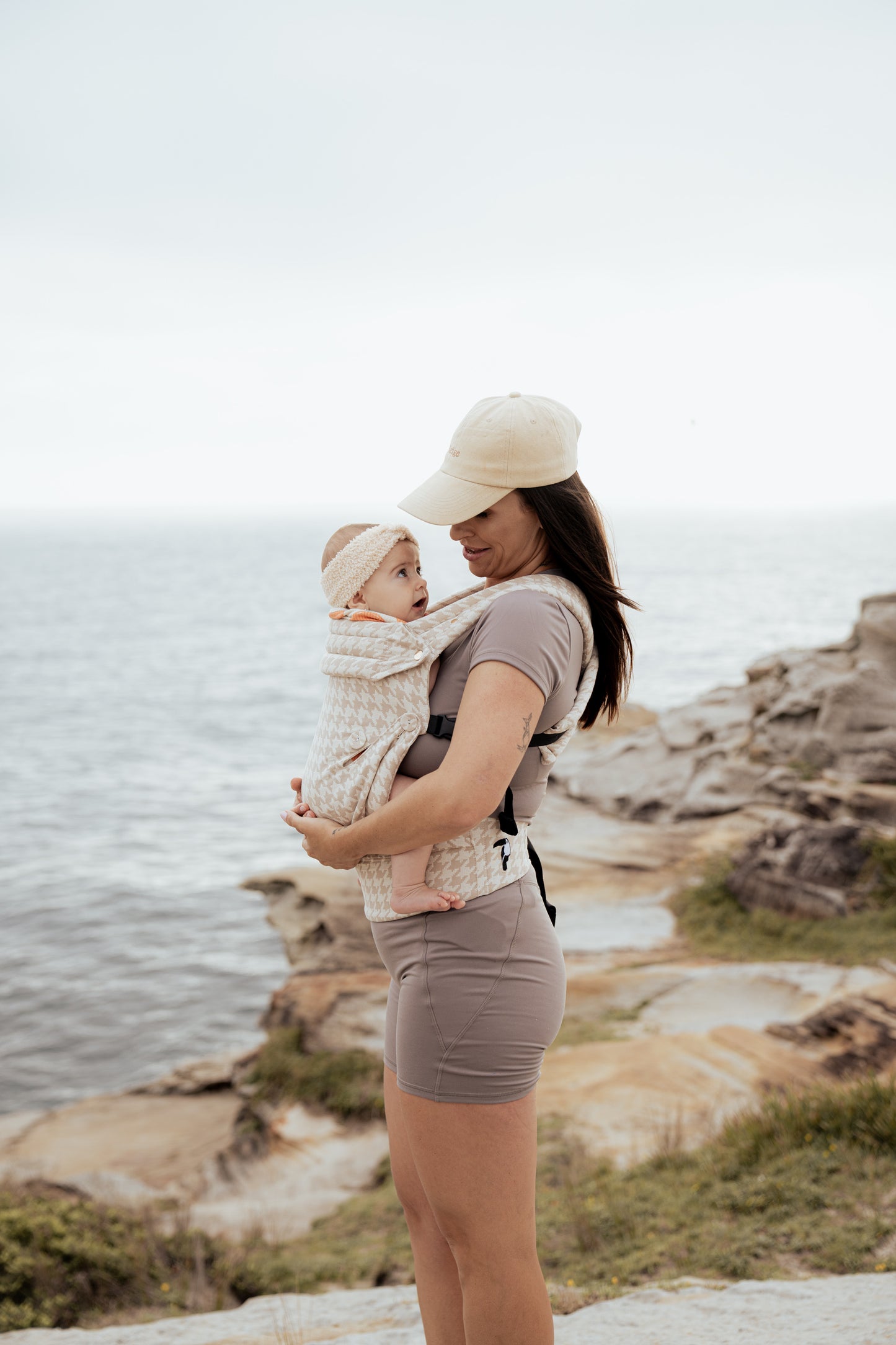 Baby Carrier Beige Tweed