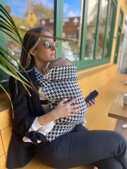Baby Carrier Houndstooth B&W